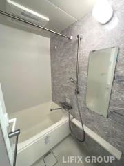 バス・シャワールーム　風呂