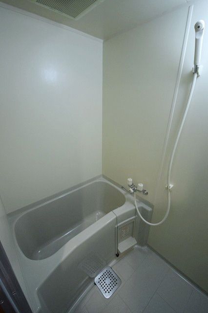 バス・シャワールーム　★お問い合わせはタウンハウジングまで★