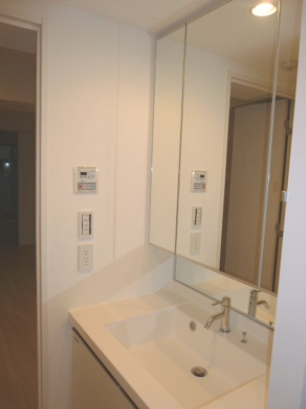 洗面設備　☆嬉しい独立洗面台☆