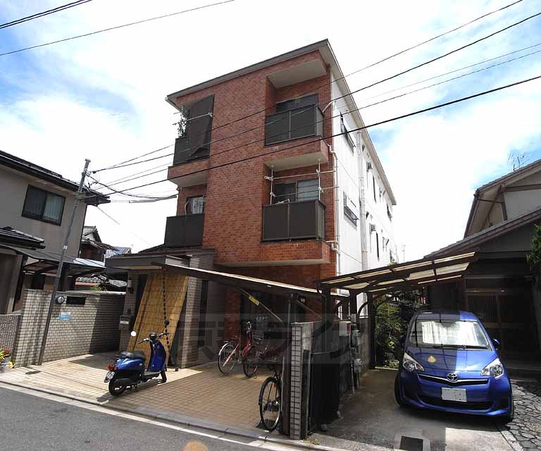 建物外観　閑静な住宅街です。