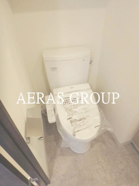 トイレ　温水洗浄便座