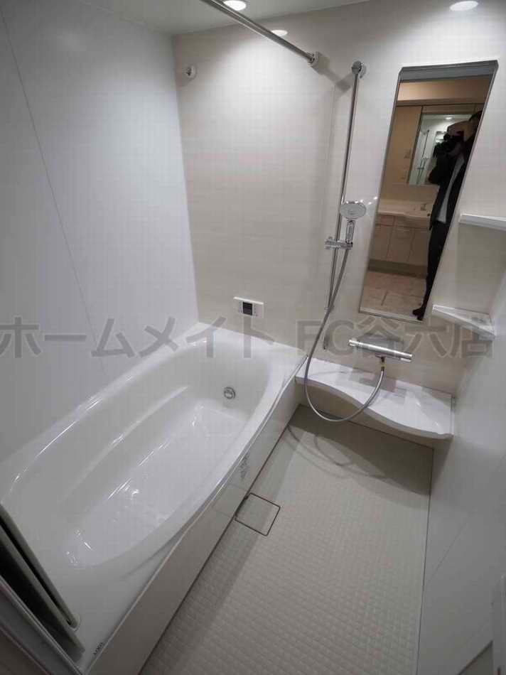 バス・シャワールーム