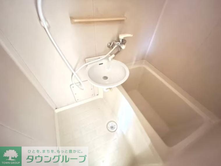 バス・シャワールーム　バス