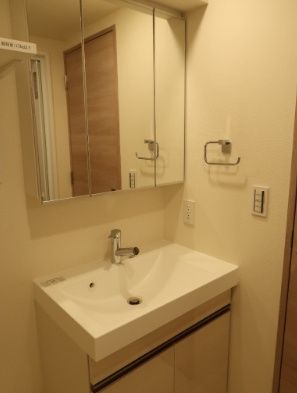 洗面設備　☆嬉しい独立洗面台☆