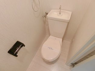 トイレ　同タイプ内観です