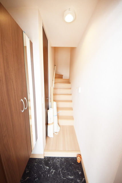 玄関　～ただいま～別号室参考写真