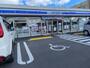 コンビニ　ローソン 丸亀土器町西五丁目店（コンビニ）まで751m