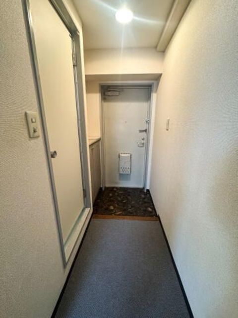 建物外観　西向き・南向き