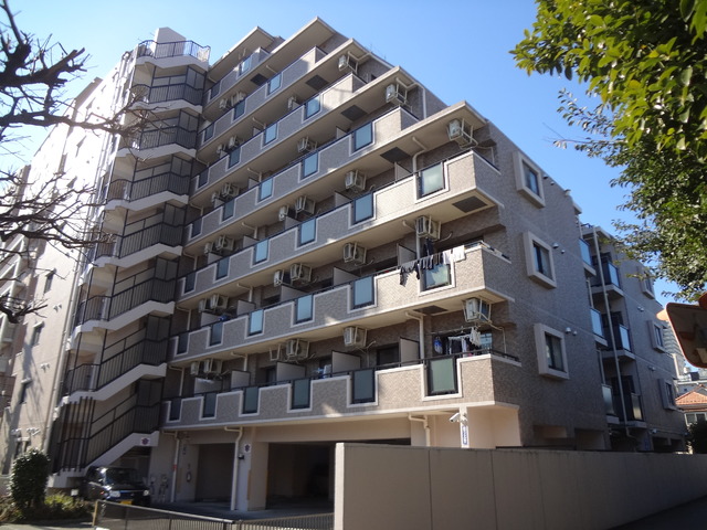 建物外観　東向き