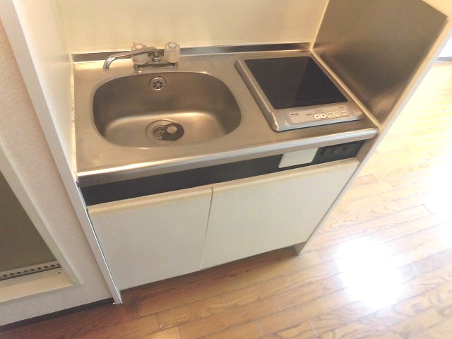 キッチン　ＩＨコンロ付きのキッチンです。