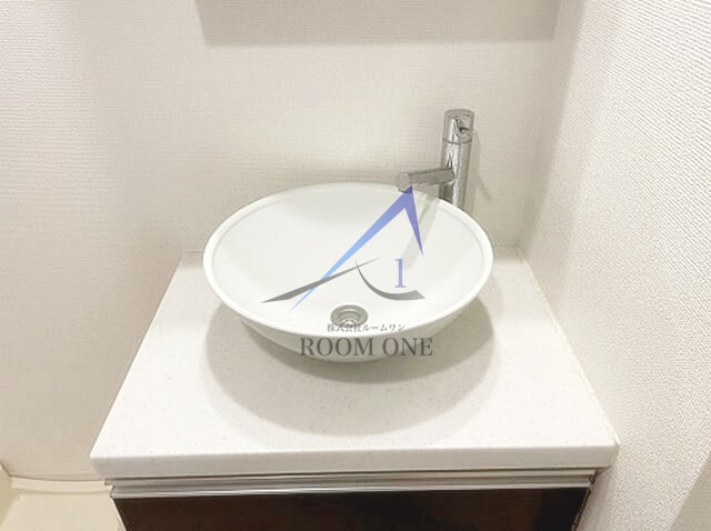 洗面設備　洗面台です。