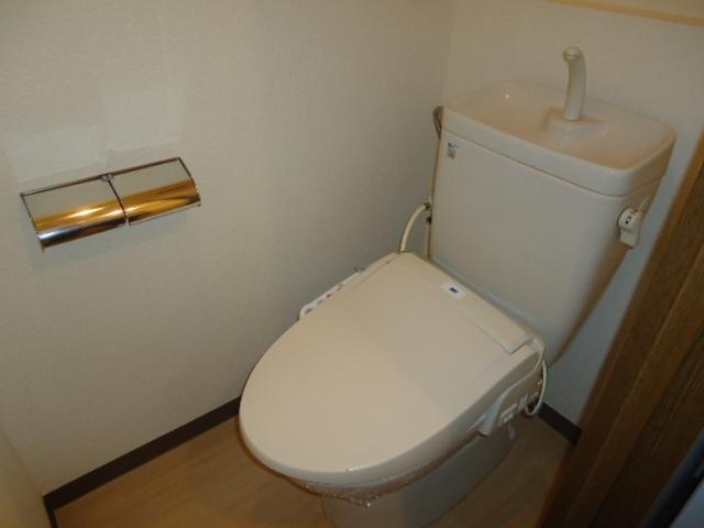 トイレ　シャワー付トイレ