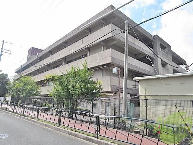 中学校　豊津中学校（中学校）まで230m
