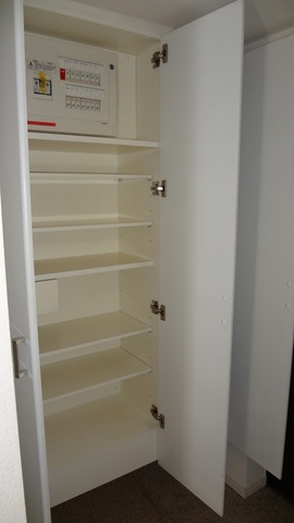 収納　シューズボックス