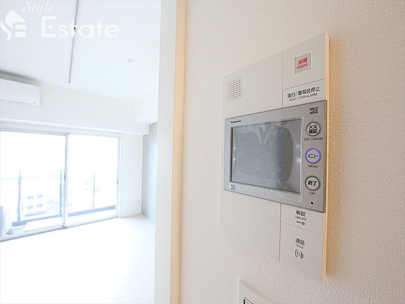 セキュリティ　モニター付きインターホン