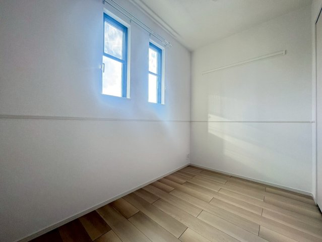 その他　※同タイプ写真になります