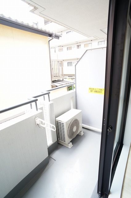 バルコニー　参考写真（同建物別部屋のものです）
