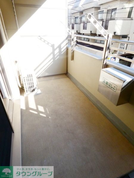 バルコニー　※別部屋の写真です