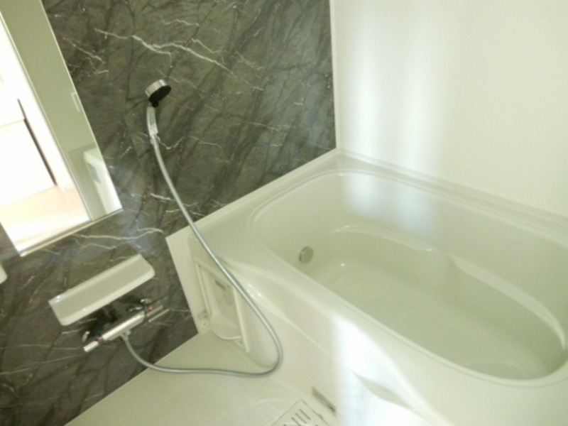 バス・シャワールーム　図面と現状に相違がある場合には現状を優先