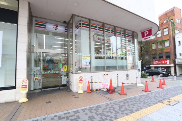 コンビニ　セブンイレブン　宇都宮馬場通り店（コンビニ）まで200m