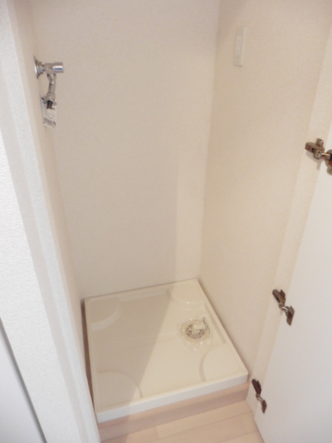 その他　※写真は他号室です