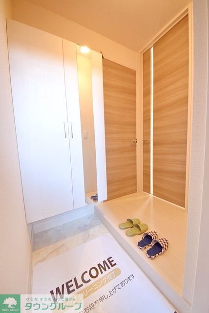 玄関　お部屋探しは【タウンハウジング蘇我店】にお任せ下さい♪