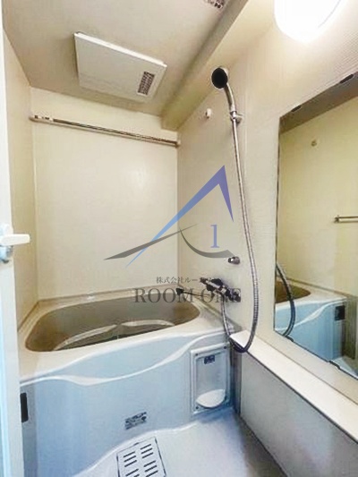 バス・シャワールーム　お風呂です。