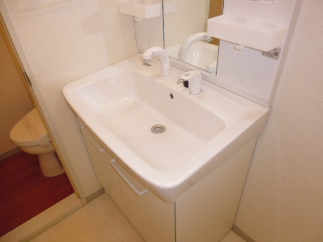 洗面設備　洗髪洗面化粧台