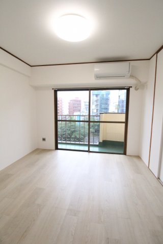 居室・リビング　安藤ビル　602　豊島区駒込1