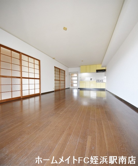 居室・リビング　★姪浜駅徒歩圏内の好立地♪★参考写真