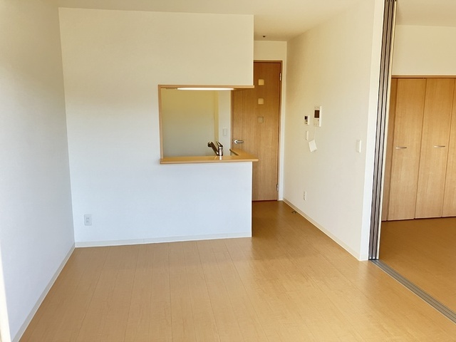 居室・リビング　１３０１　ＬＤＫ