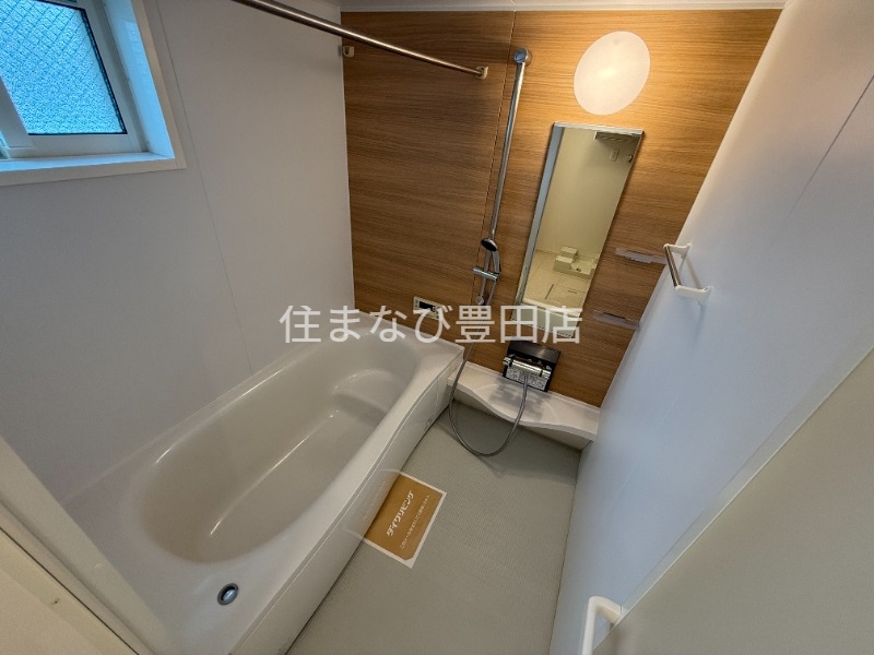 バス・シャワールーム　同型タイプ