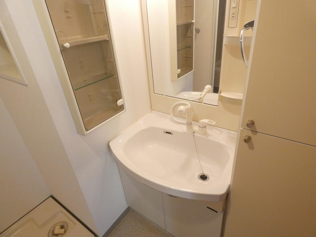 洗面設備　参考写真