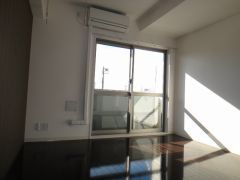 居室・リビング　リビングです　以下別号室参考写真です