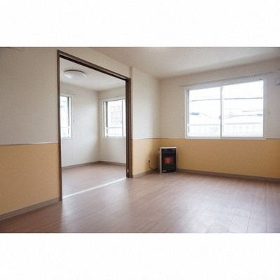 居室・リビング　同物件の他の号室のお写真です