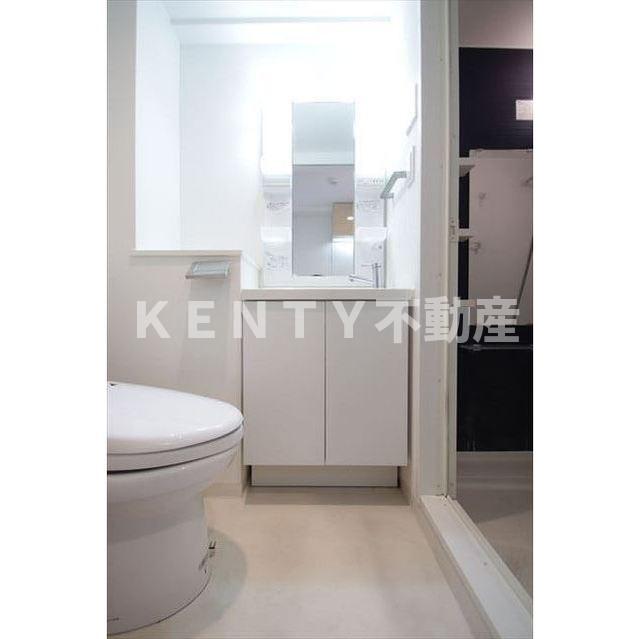 洗面設備　使いやすい洗面所です