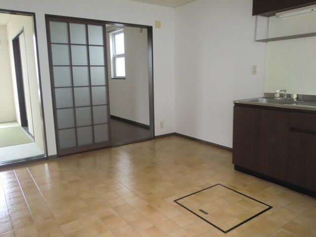 居室・リビング　現況優先