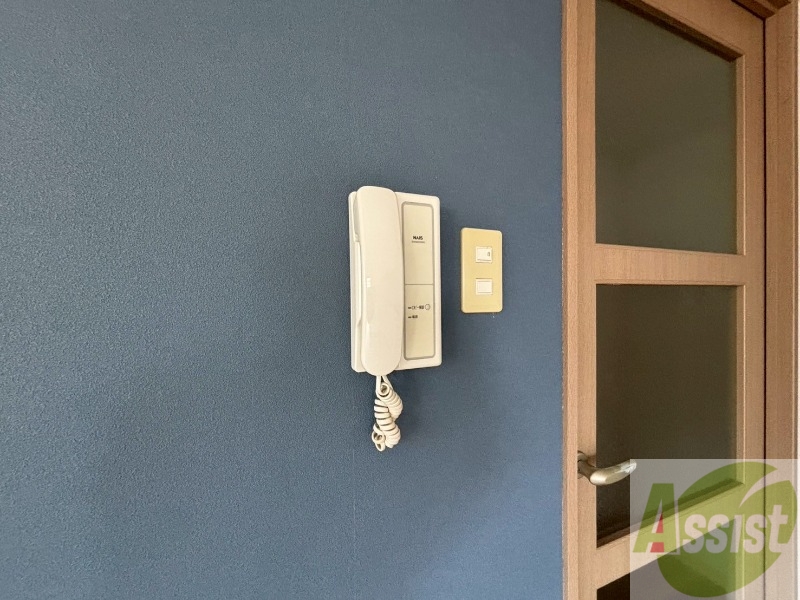 セキュリティ　インターホンは通話ができるので急な訪問があっても安心です。