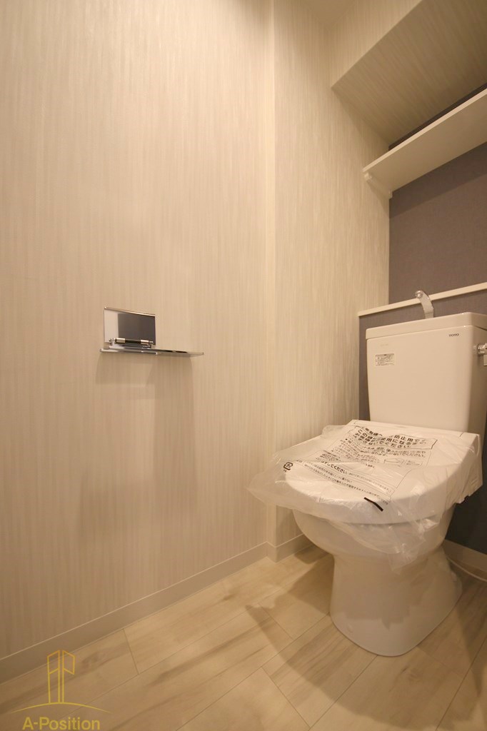 トイレ　セオリー大阪ルチア