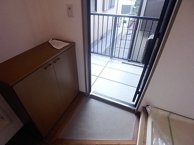 玄関　収納