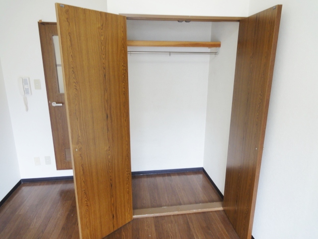 収納　別号室の写真です（反転）