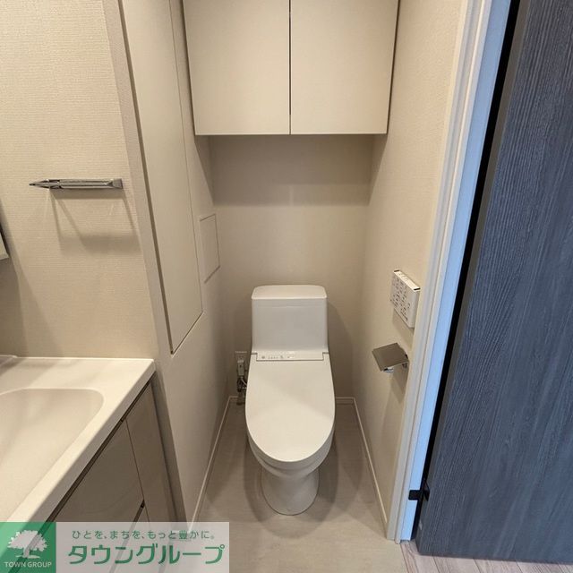 トイレ　※写真は同タイプ住戸です。