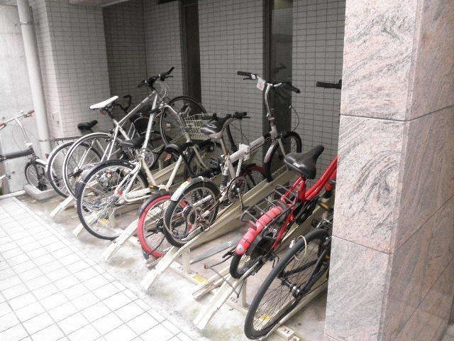 駐車場　敷地内駐輪場も有ります★