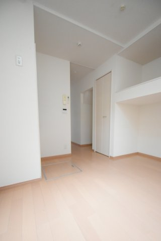 居室・リビング　※別部屋参考画像です。