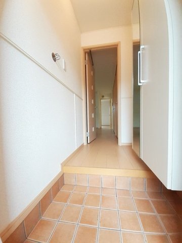 玄関　ゆったりとした玄関です