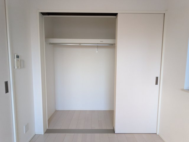 収納　クローゼット