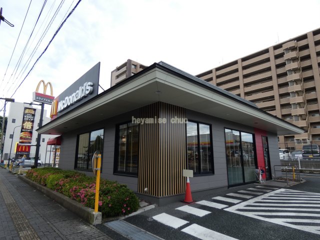 飲食店　マクドナルド熊本日赤通り店（飲食店）まで716m