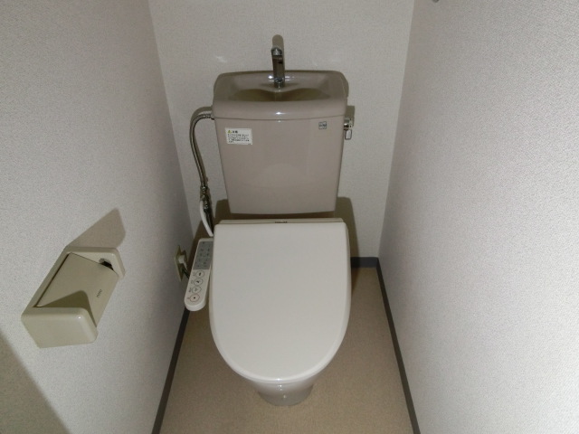 トイレ　参考画像