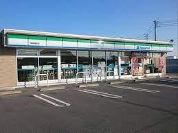 コンビニ　ファミリーマート高崎島野町店（コンビニ）まで657m