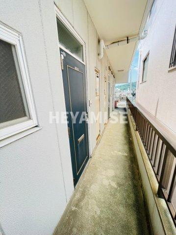 エントランス　※反転間取りのお写真です※